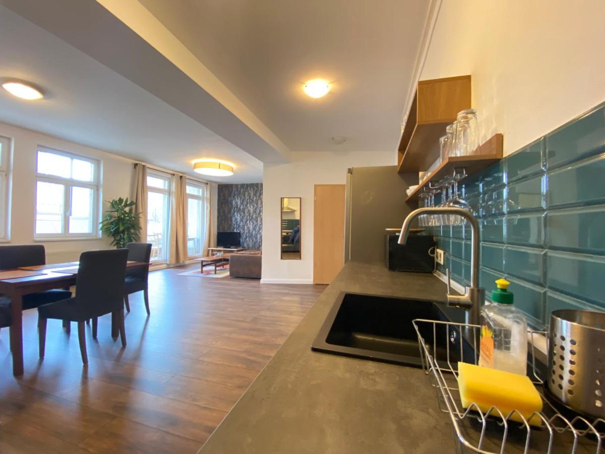 2 Bedroom 107 M2 Loft With Balcony بودابست المظهر الخارجي الصورة